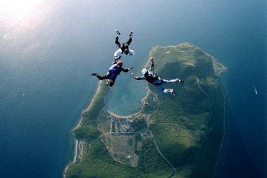 Jump over New Caledonia